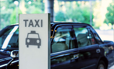 タクシードライバー